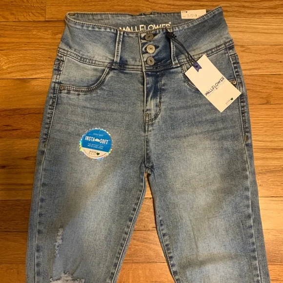 Wallflower high rise skinny jeans - Picture 2 of 6